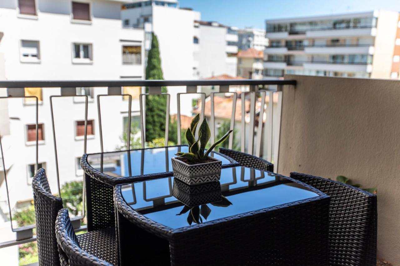 ++++ Renovated Cosy 50M2 Sunny Flat / Balcony / Close To Beach And To The Palais Des Festivals ++++ Cannes Luaran gambar