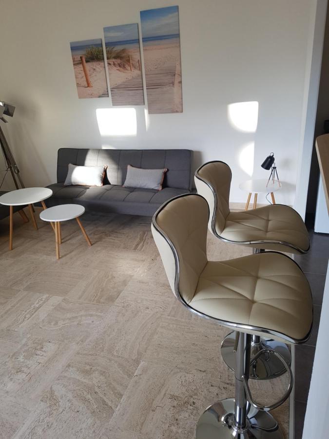 ++++ Renovated Cosy 50M2 Sunny Flat / Balcony / Close To Beach And To The Palais Des Festivals ++++ Cannes Luaran gambar
